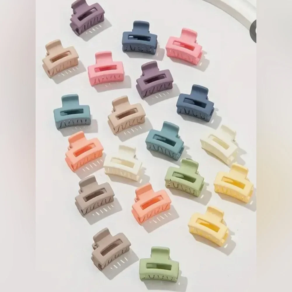 20 Pcs Candy Color Basic Mini Size Hair Claw Cute Matte‎ Hair Clip. NWOT